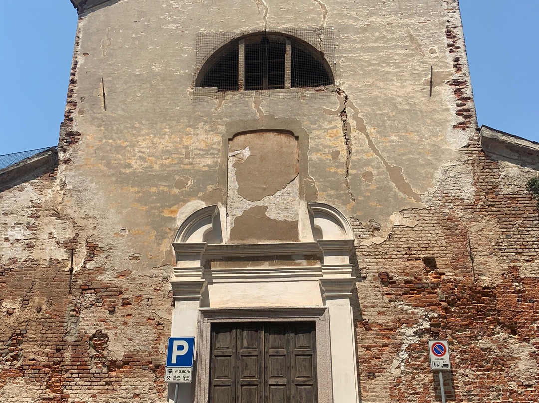 Chiesa Sconsacrata di S. Dionigi景点图片