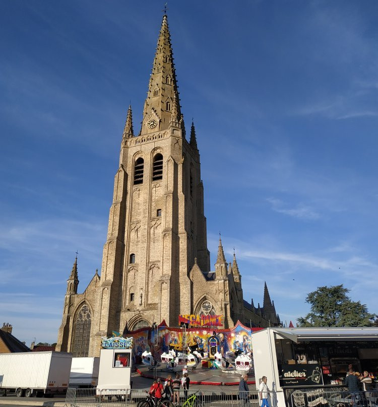 Église Saint-Vaast景点图片