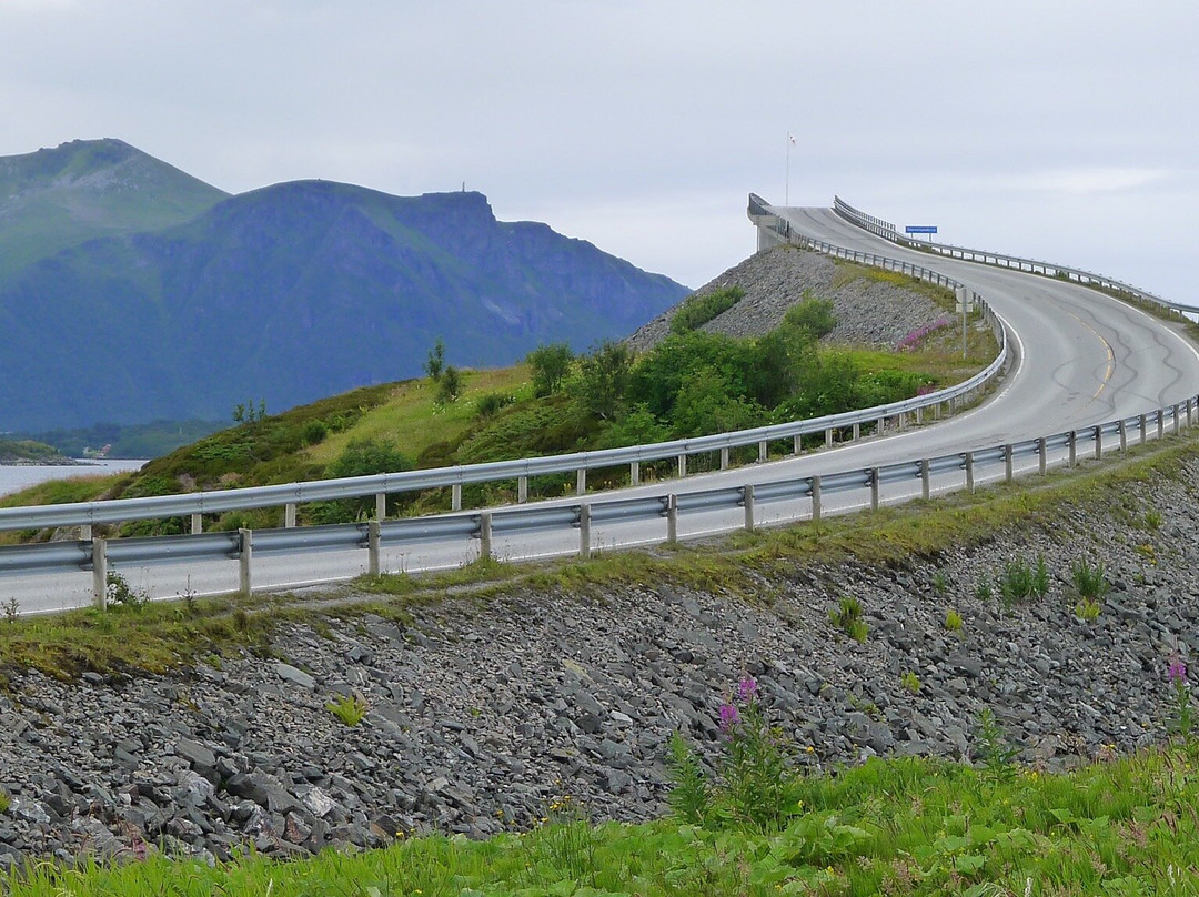 Storseisundet Bridge-阿沃岛必去景点