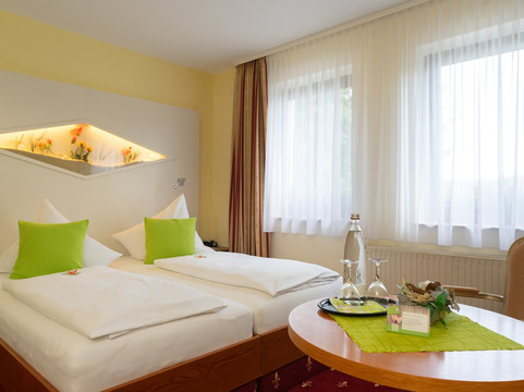 塔布里克伯格酒店主图