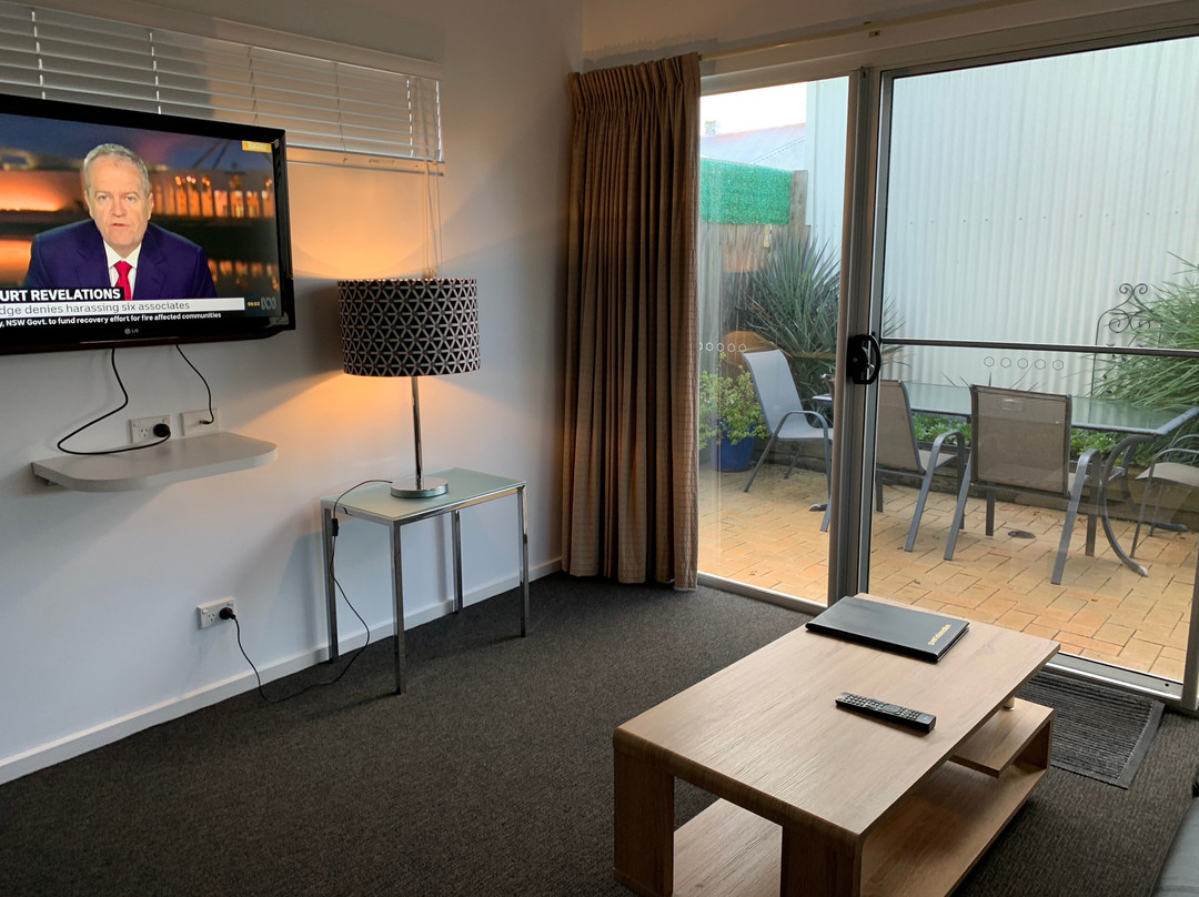 阿什莫特汽车旅馆主图