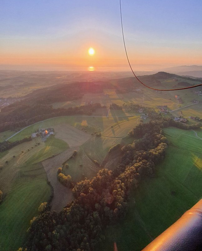Balloon Zeberli-Hot Air Balloon Rides- Day Tours景点图片