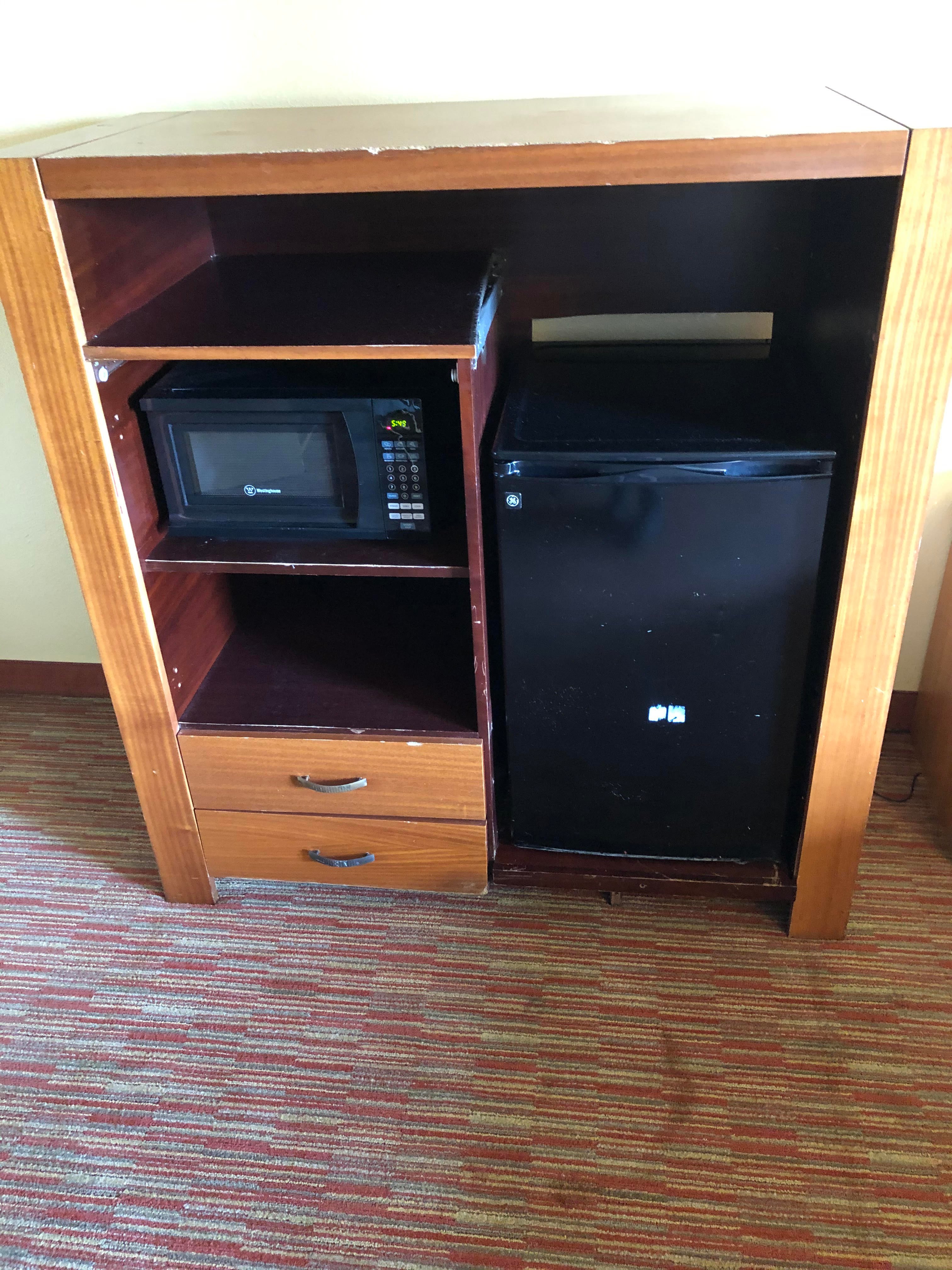 Americas Best Value Inn Lakewood Tacoma S-portrait