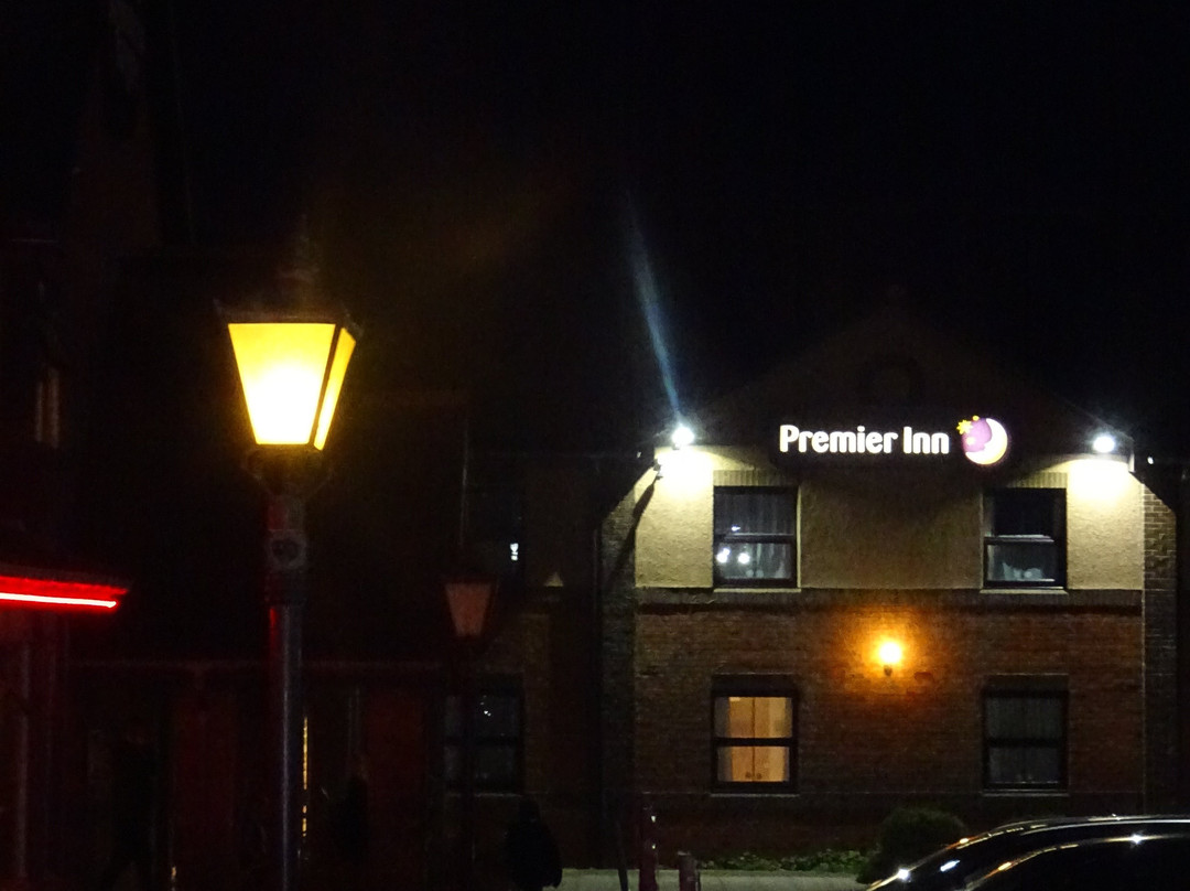 Premier Inn Dundee (Monifieth) Hotel主图