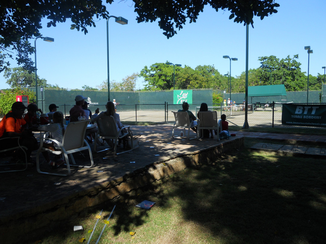 Sea Horse Ranch Tennis Club景点图片