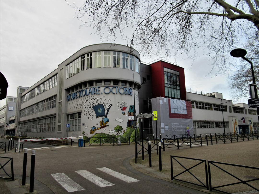 Fresque "Ivres livres"