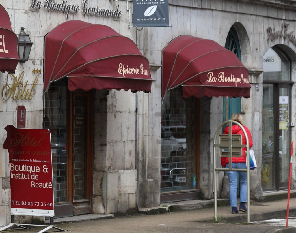 Appart Hotel Charles Sander主图