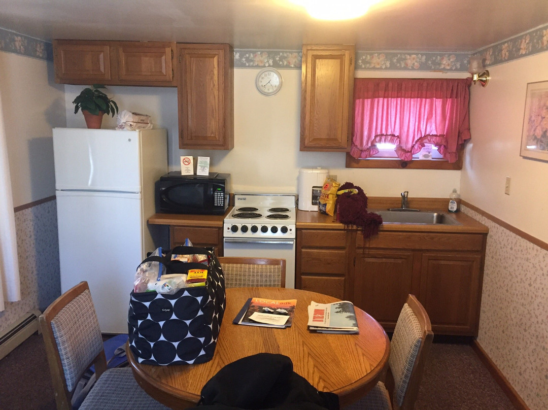 Christy's Motel主图