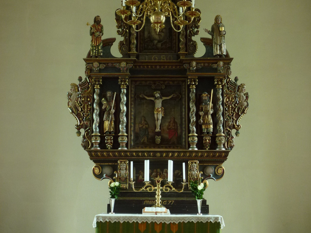 Snasa Church景点图片