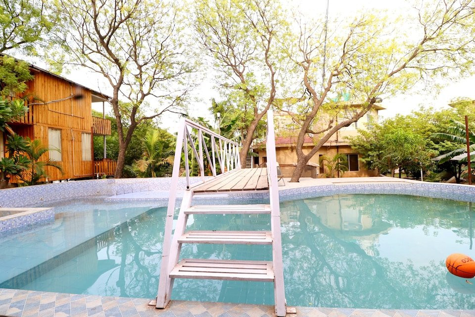 Capital O 3864 Master Farm主图