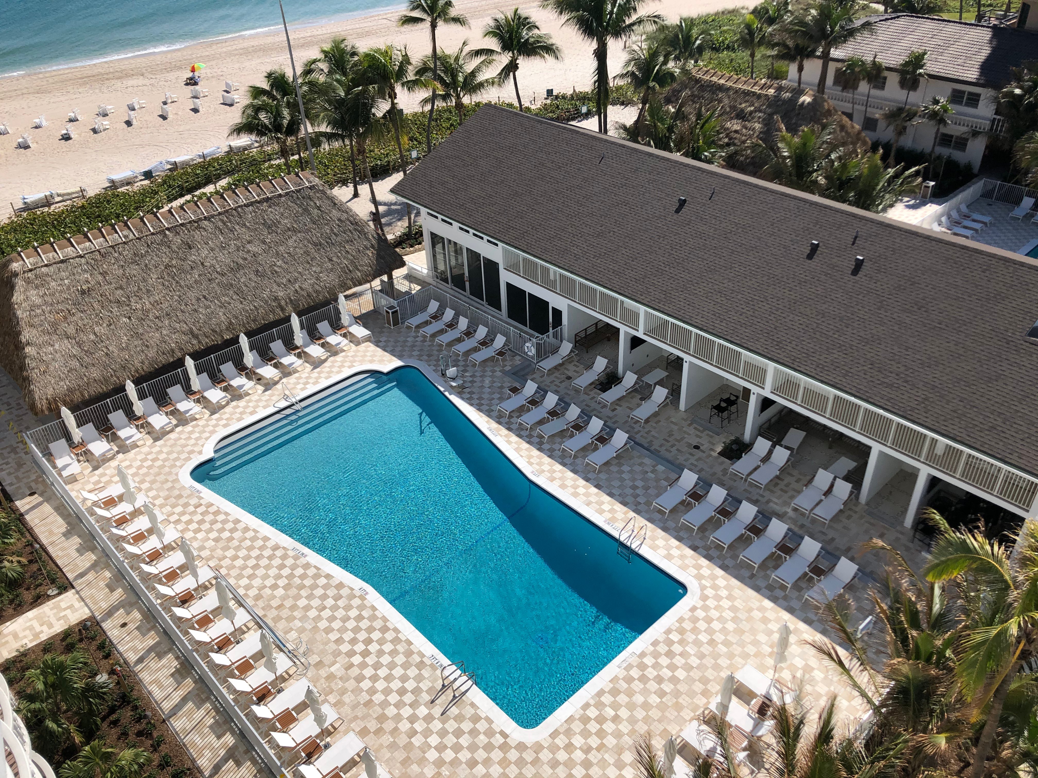 Beachcomber Resort & Club-官方