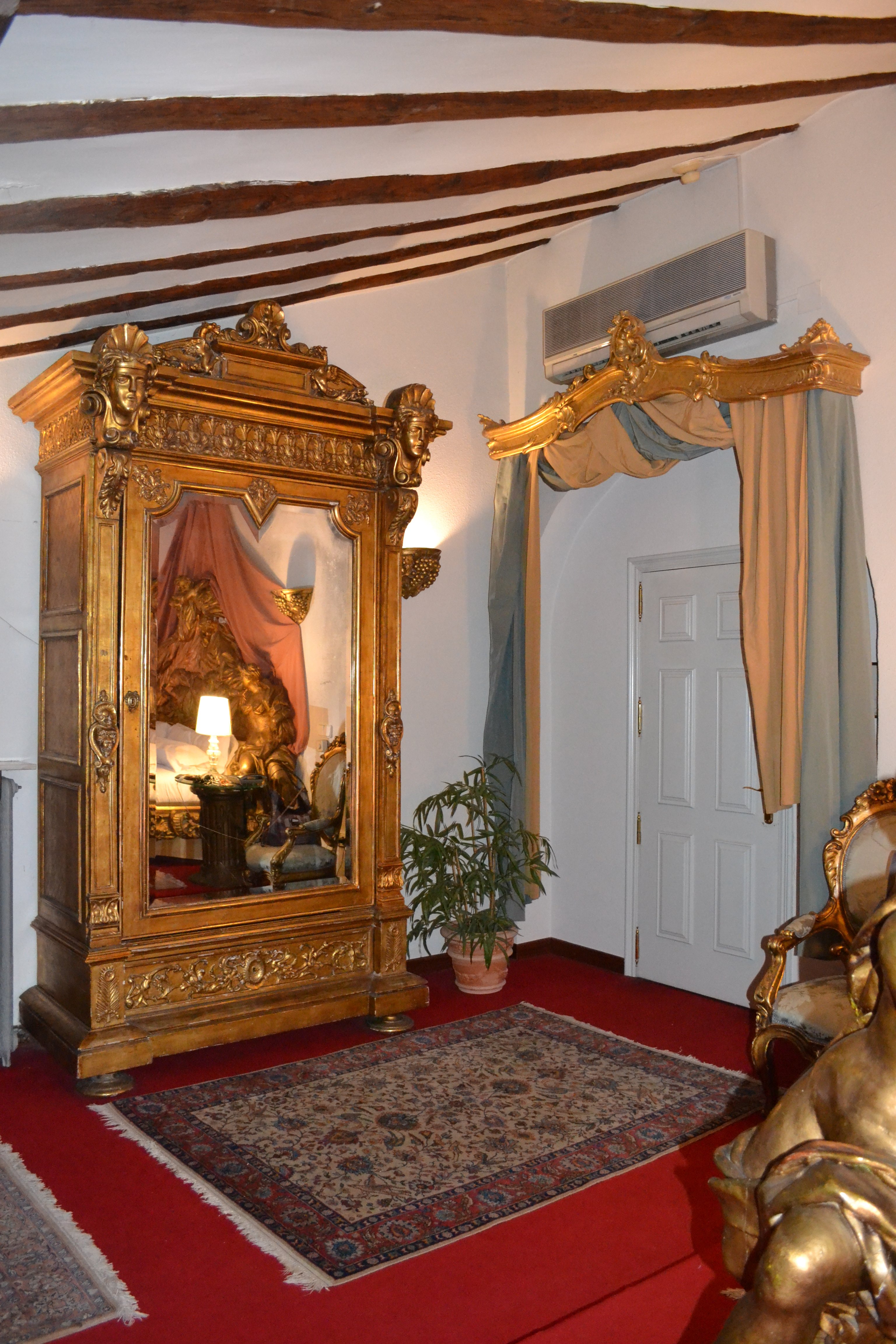 La Casa Grande Hotel-portrait