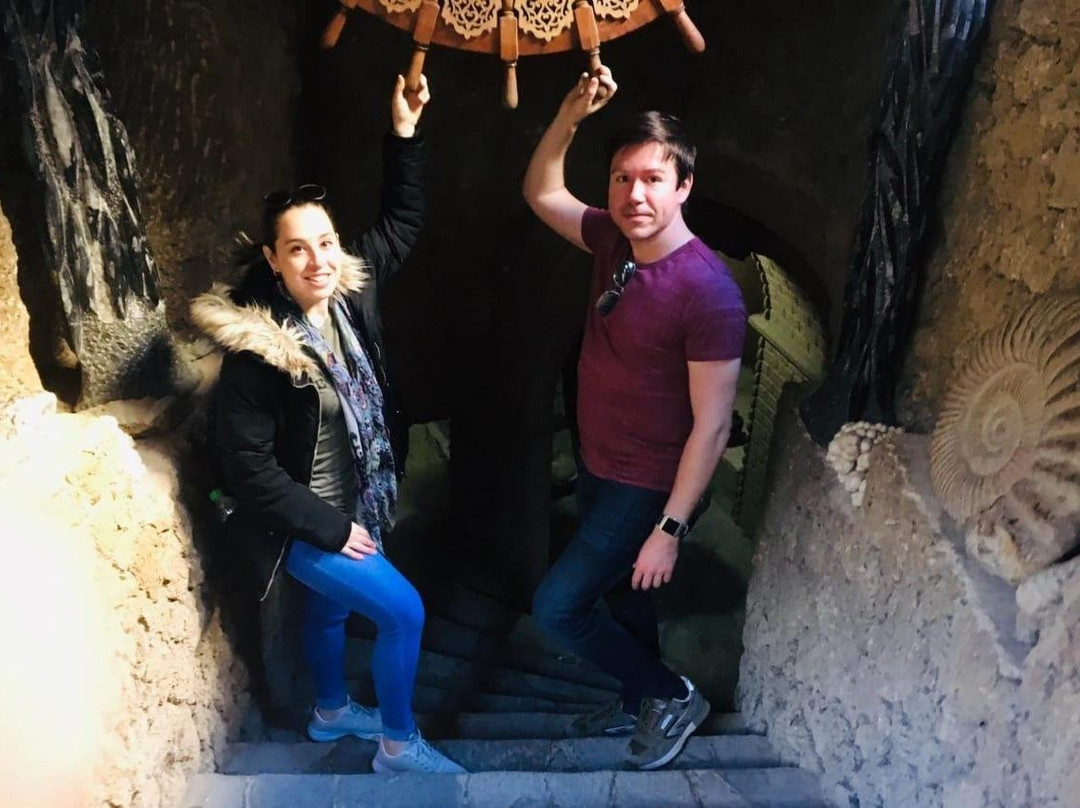 Hamza Ben Atmane-丹吉尔必去景点