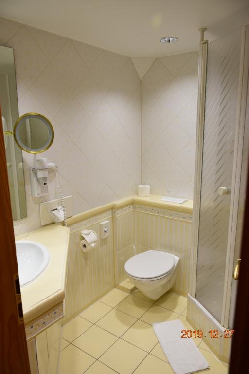 Landgasthof Hotel Hirsch-浴室