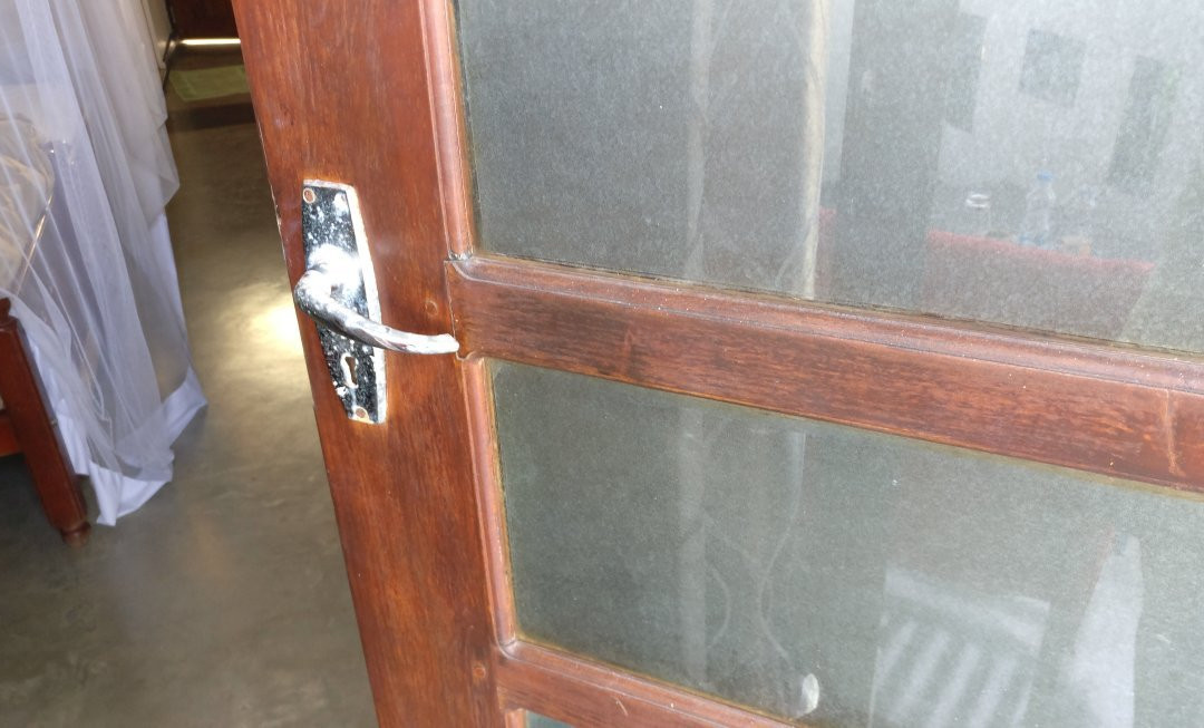 塞雷妮蒂度假酒店主图