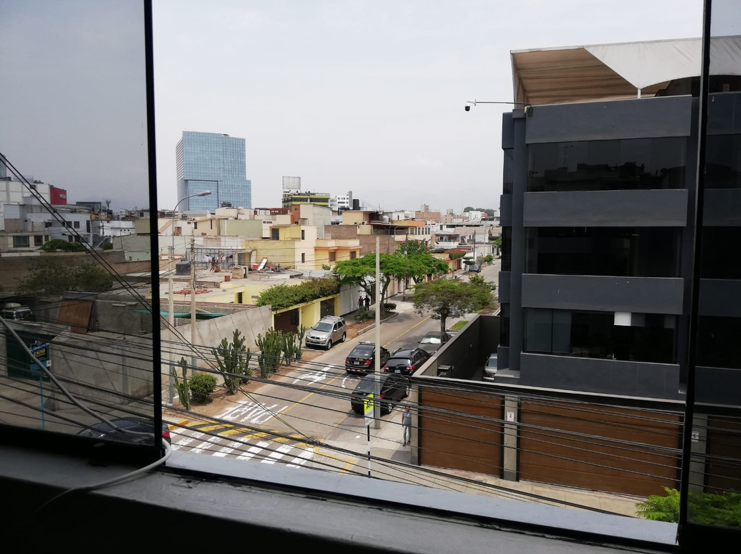 Lino Family House - homestay in Lima主图