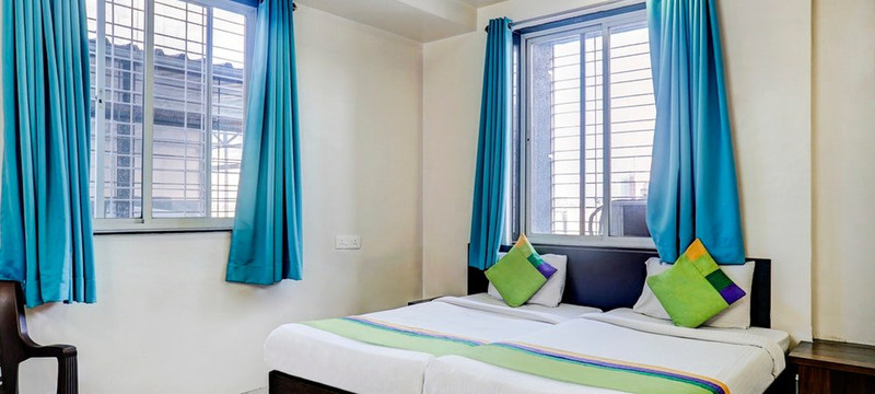 Treebo Trip Sky Touch Inn主图