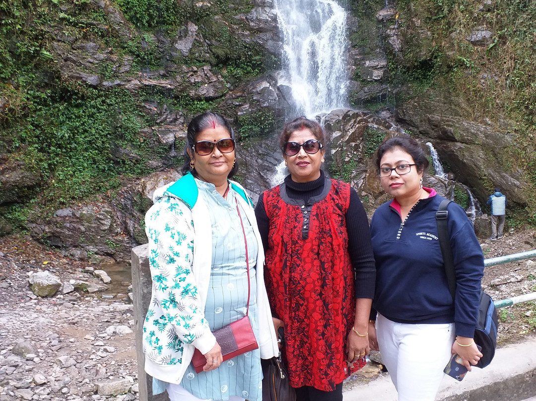 Rimbi Waterfalls-Pelling必去景点