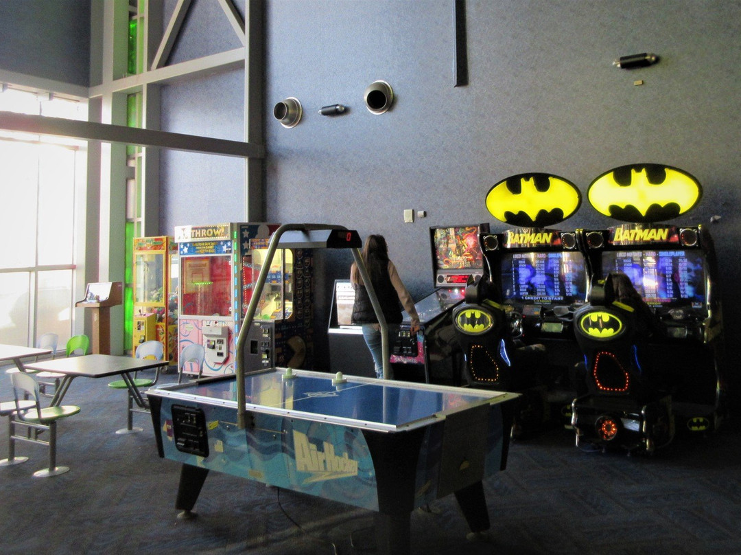 AMC CLASSIC Grand Prairie 18-皮奥里亚必去景点