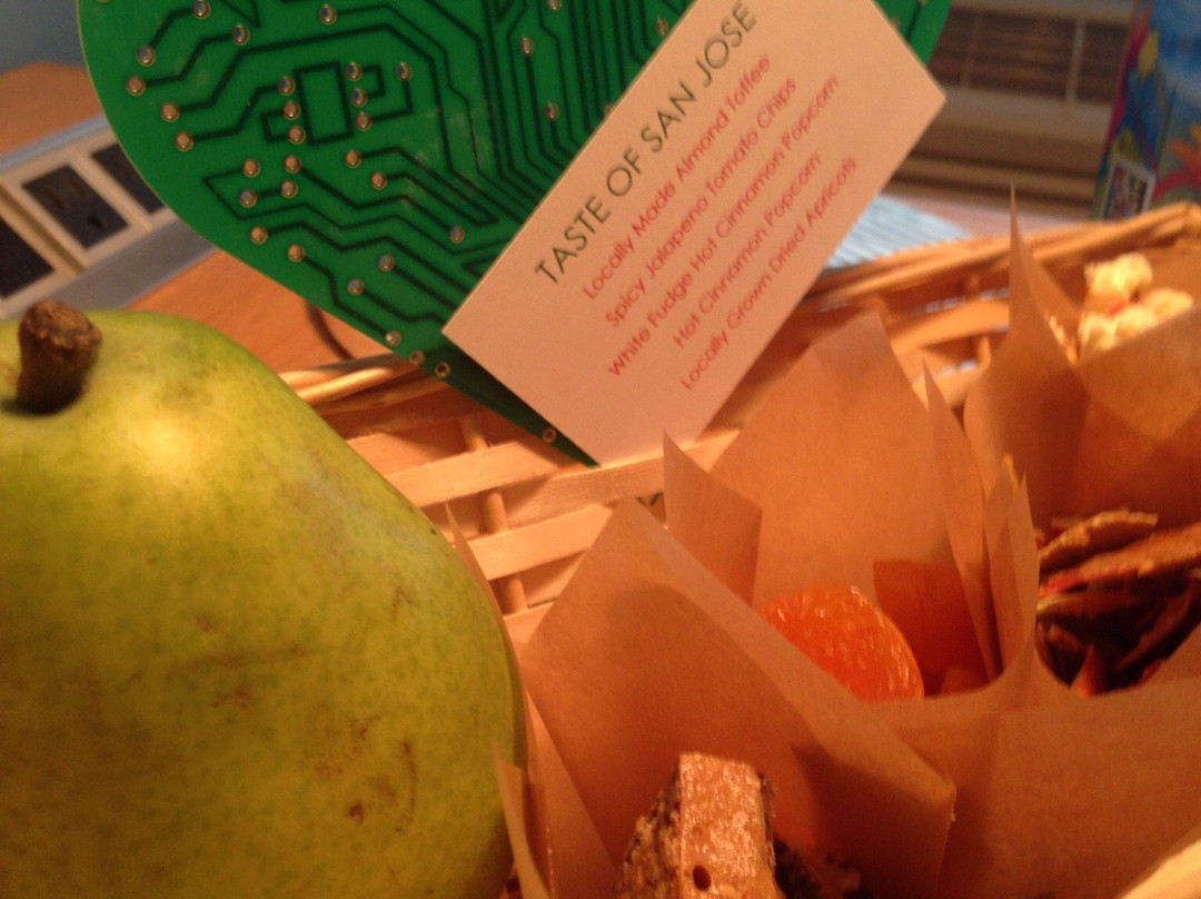 多马恩酒店主图