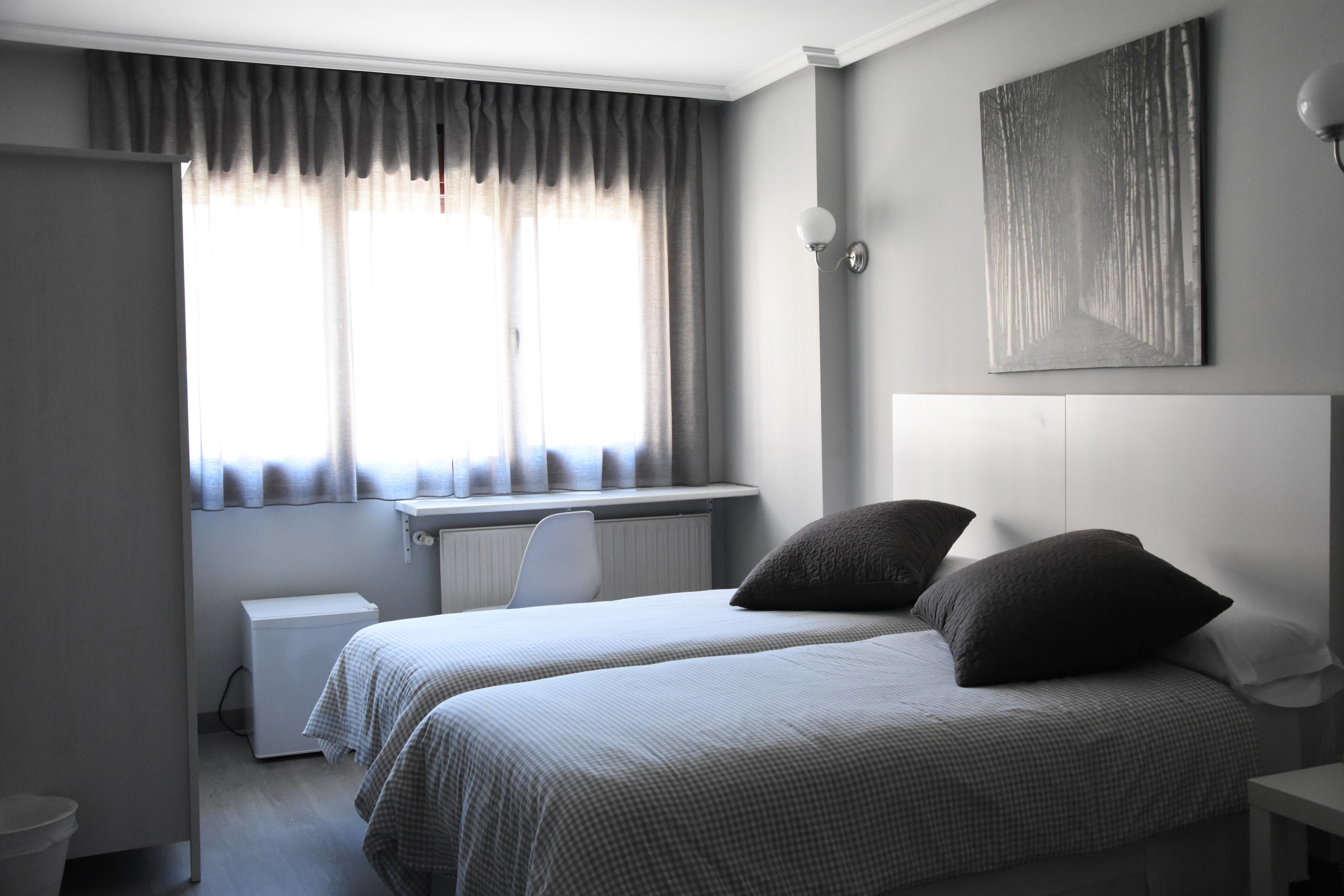 Hotel Carbayon-官方