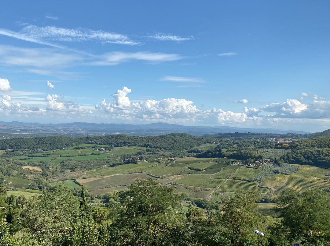 A Day in Tuscany by Serena Baglioni景点图片