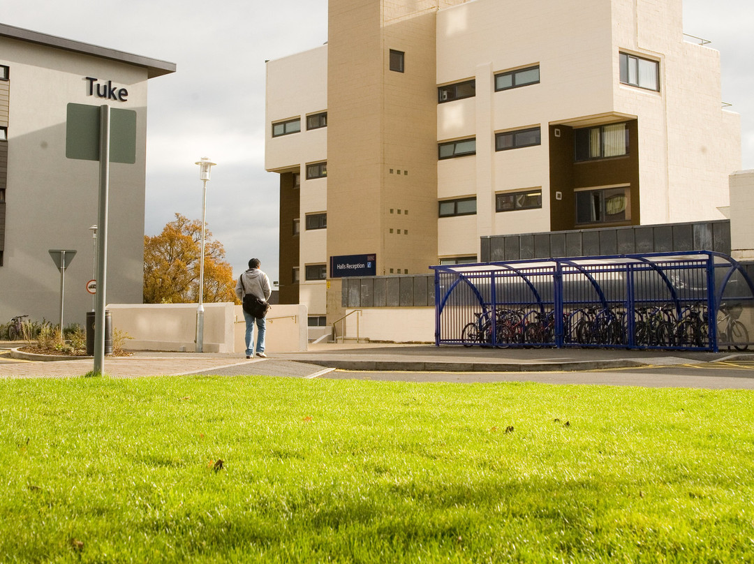 The Hub at Royal Holloway主图