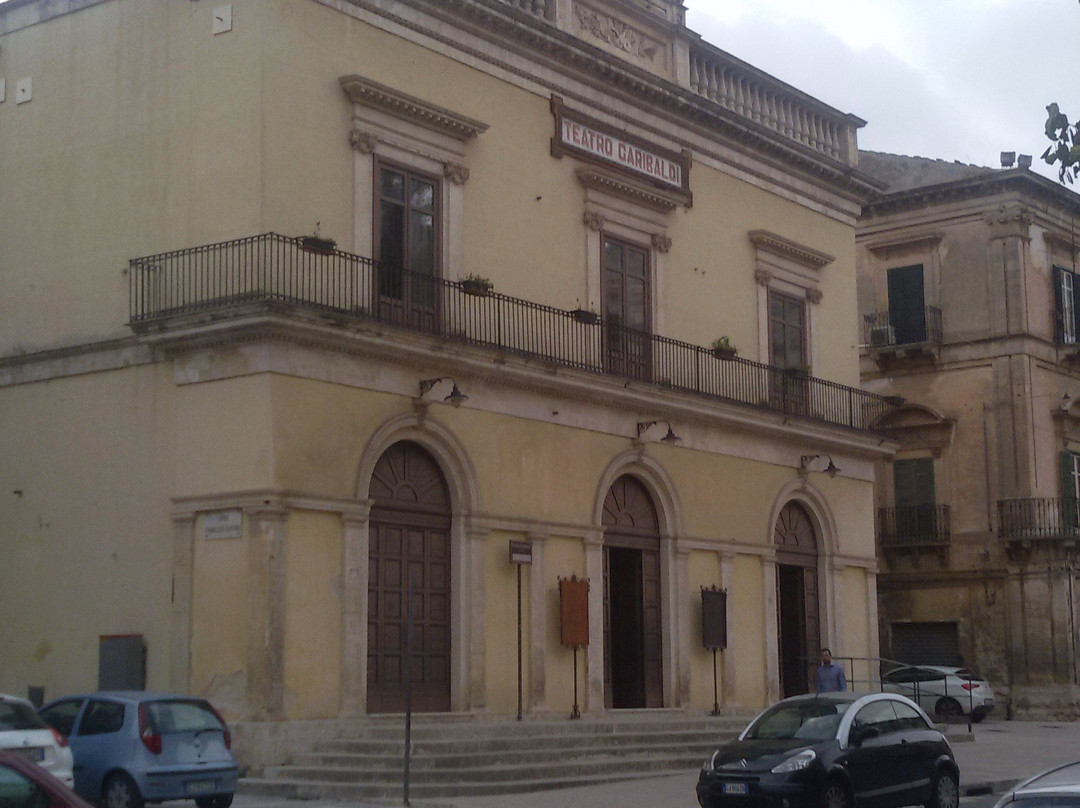 Teatro Garibaldi-莫迪卡必去景点