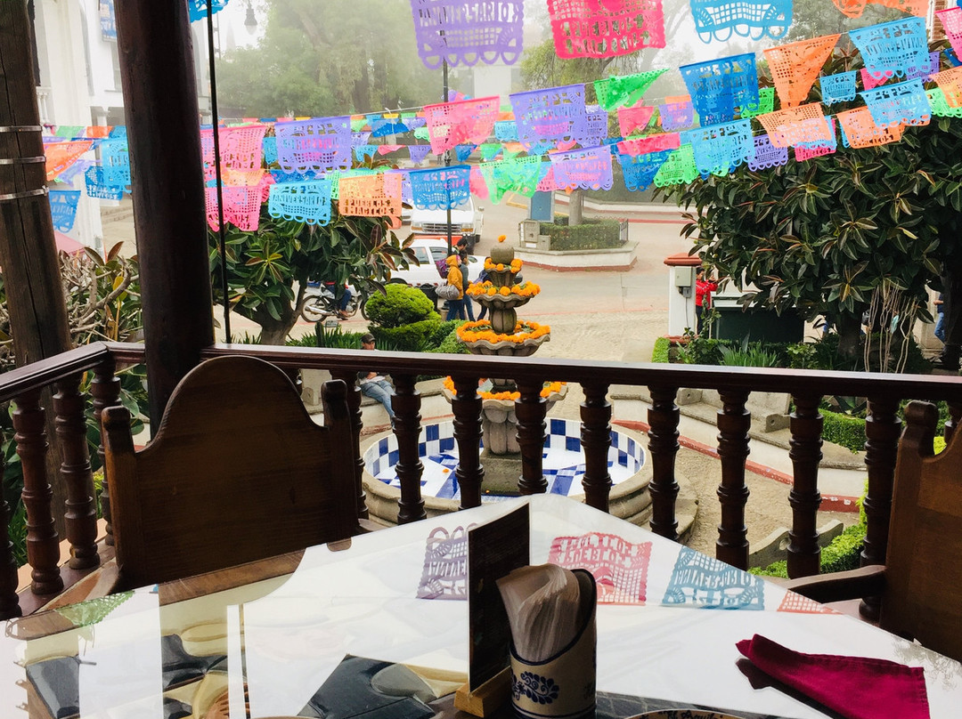 Hotel El Aguila主图