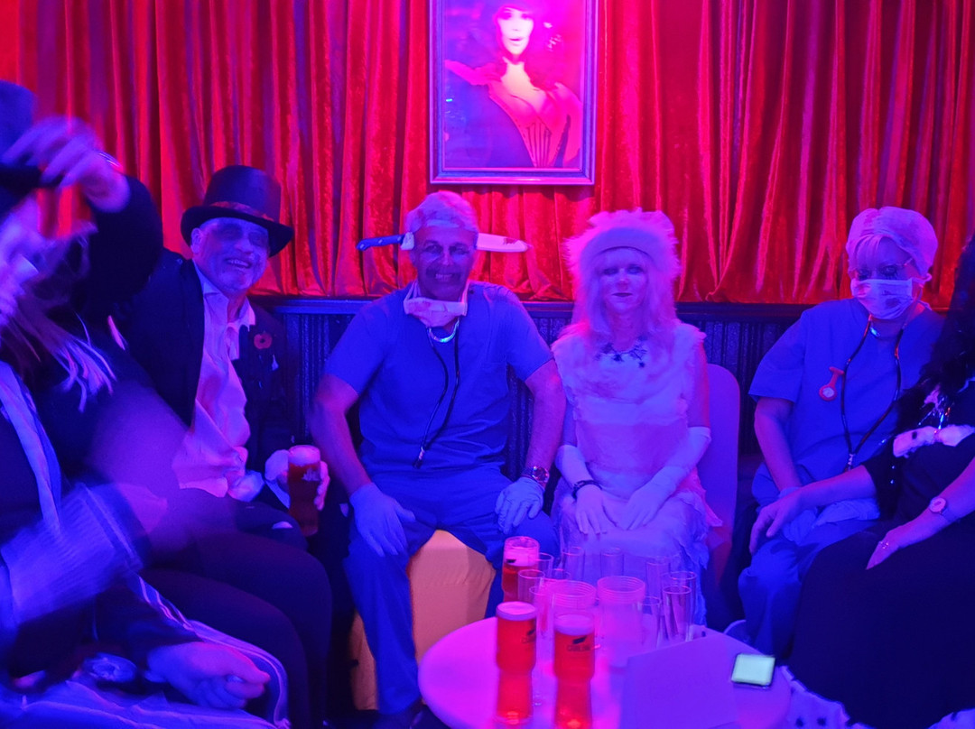Sapphires Blackpool-黑潭必去景点