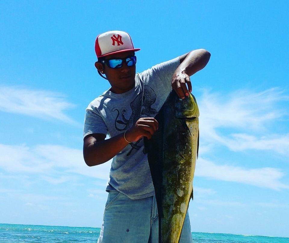 Manati Divers-图伦必去景点