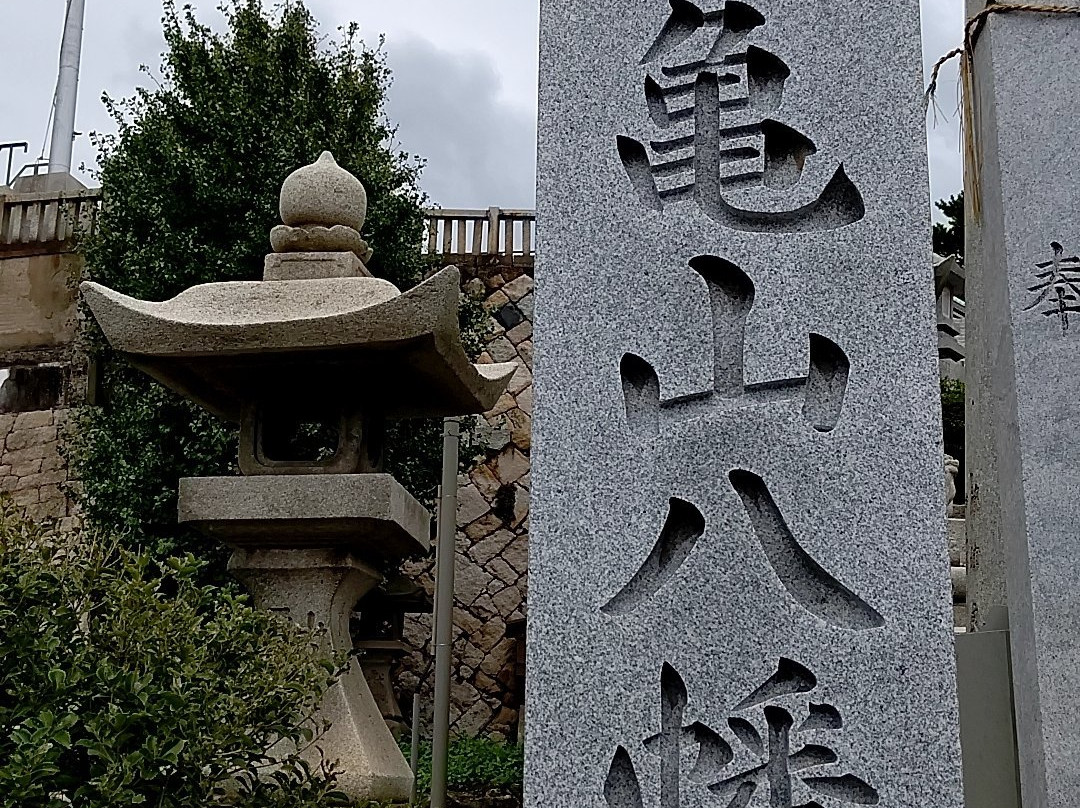 Kameyama Hachimangu Shrine景点图片