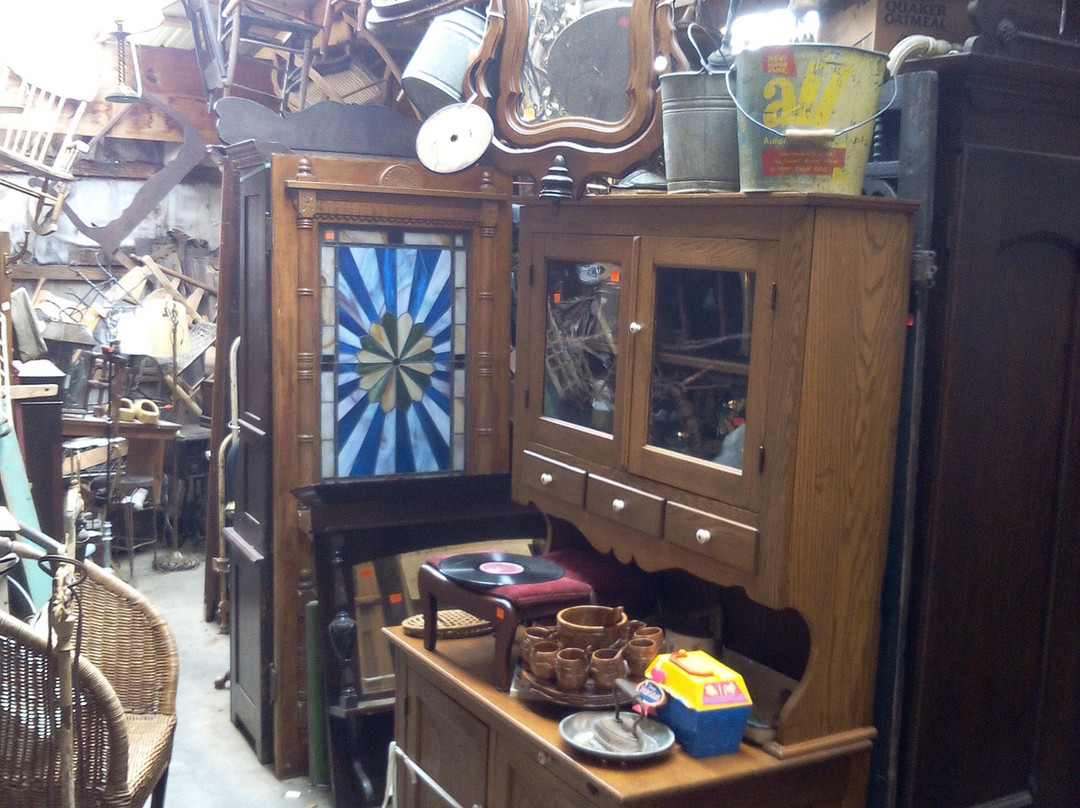 Chrisney旅游景点-Antique Shak