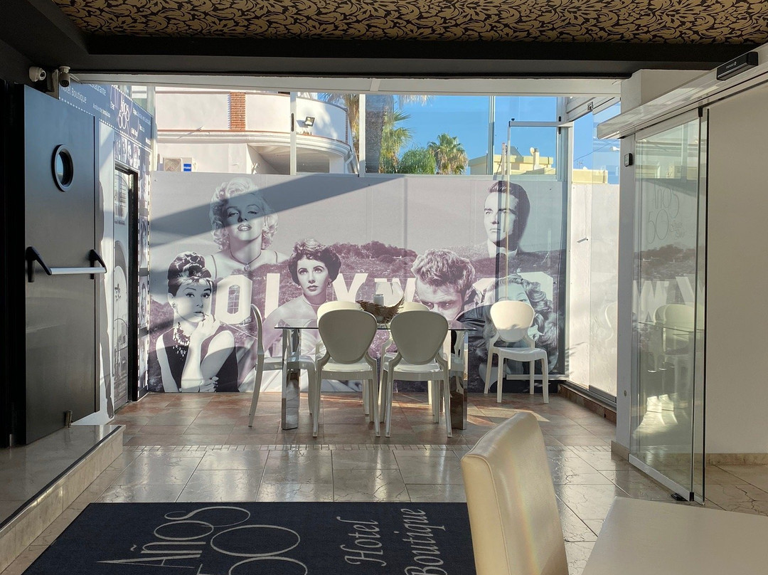 Hotel Años 50主图