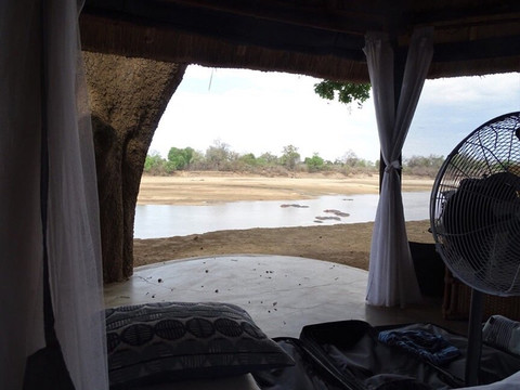 Time + Tide Mchenja主图