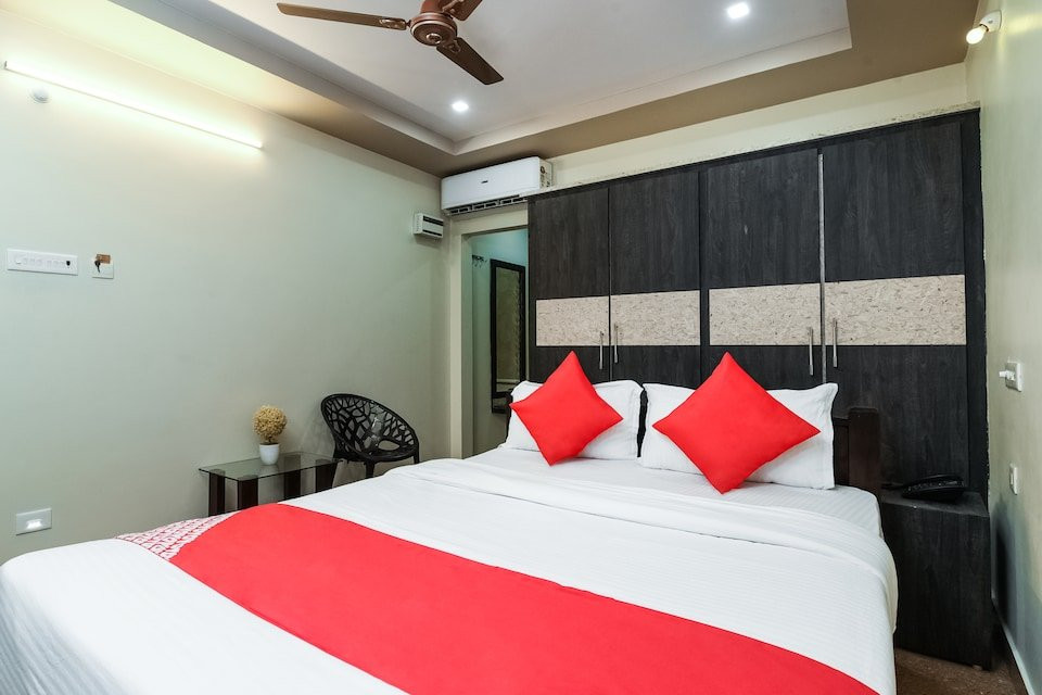 Bhimas Residency Hotels主图