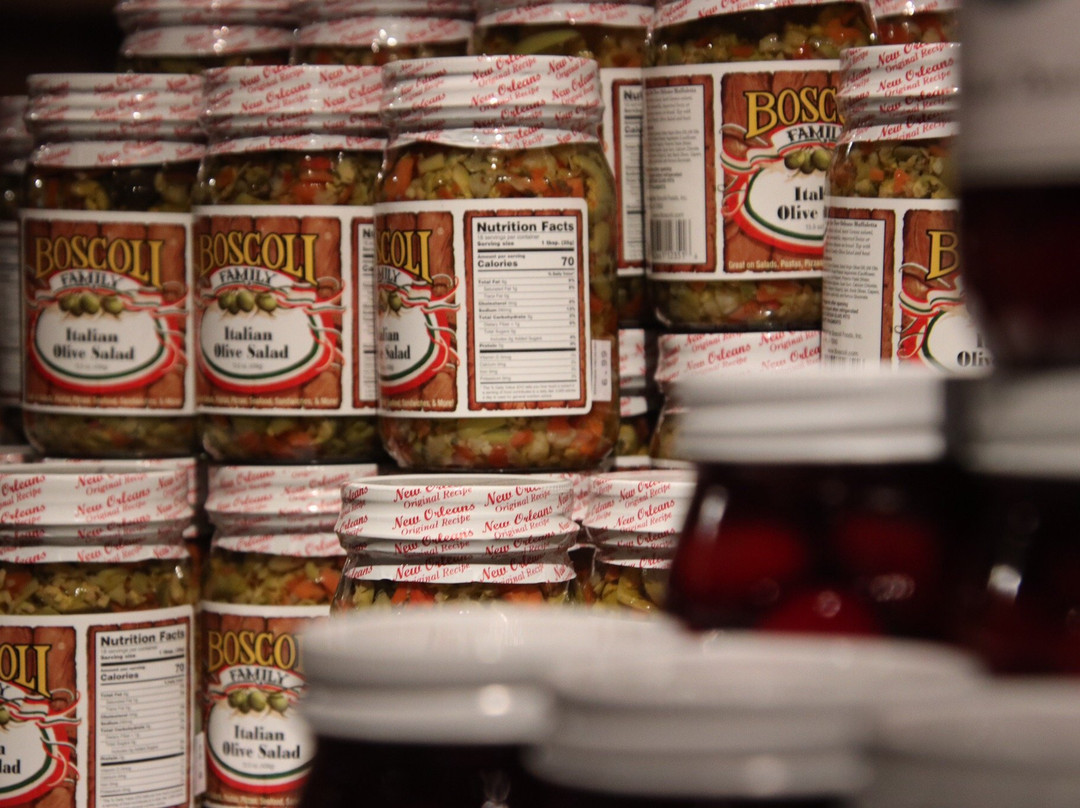 Edwards Apple Orchard-Poplar Grove必去景点