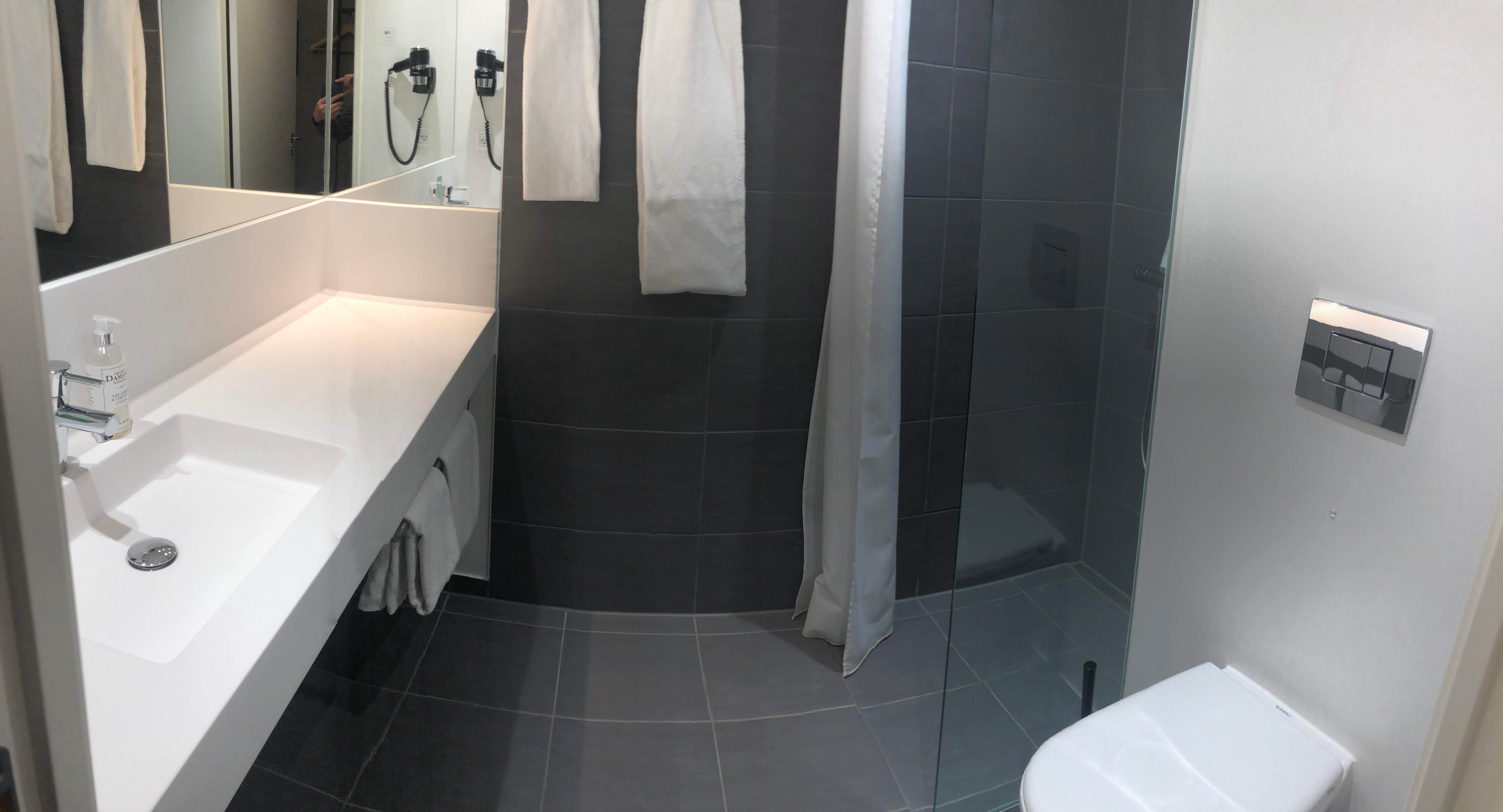 Four Points Flex by Sheraton Aalborg-浴室