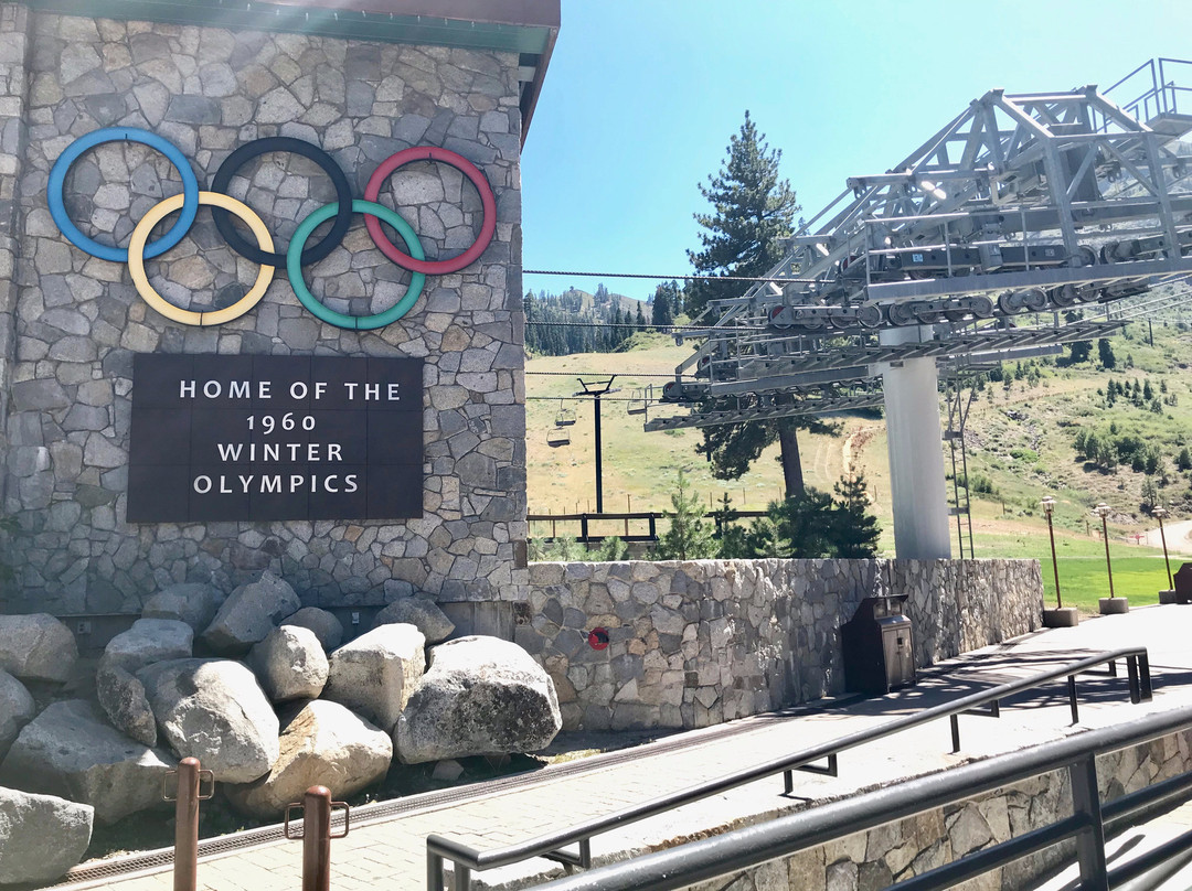 The Village at Palisades Tahoe主图