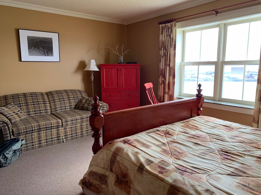 The Harbour Quarters Inn主图