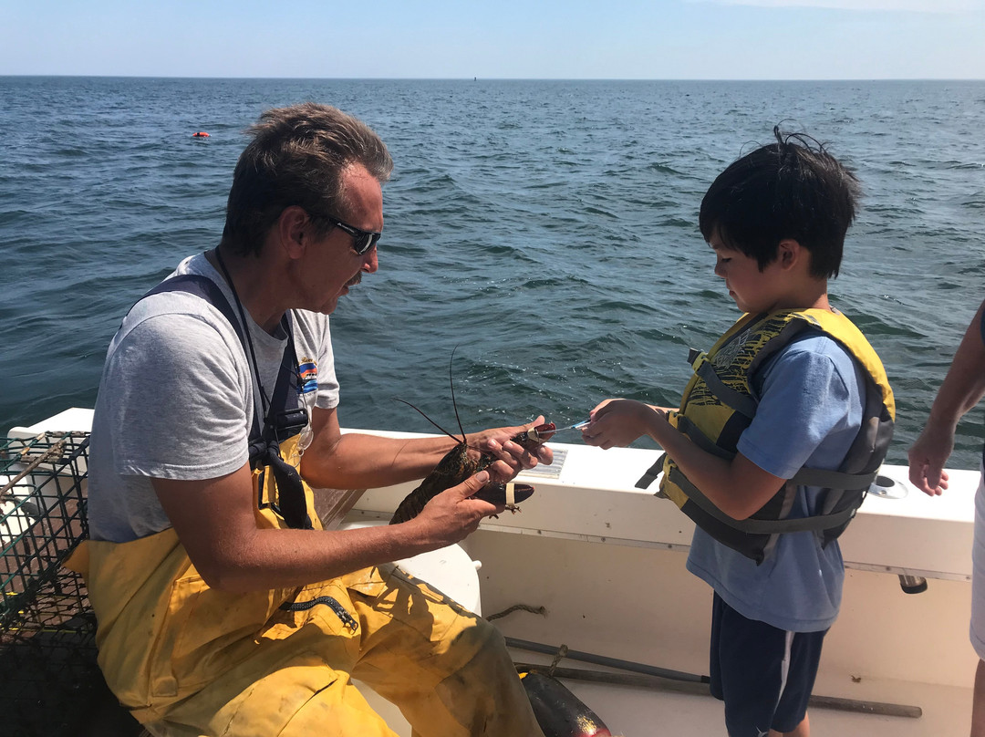 Sunrise Adventure Charters and Lobster Tours-汉普顿必去景点