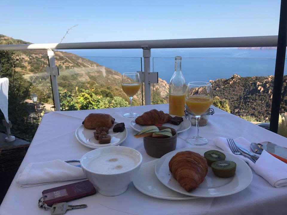 Hotel Capo Rosso主图