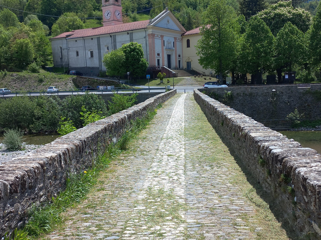 Santuario di Nostra Signora di Montebruno-Montebruno必去景点