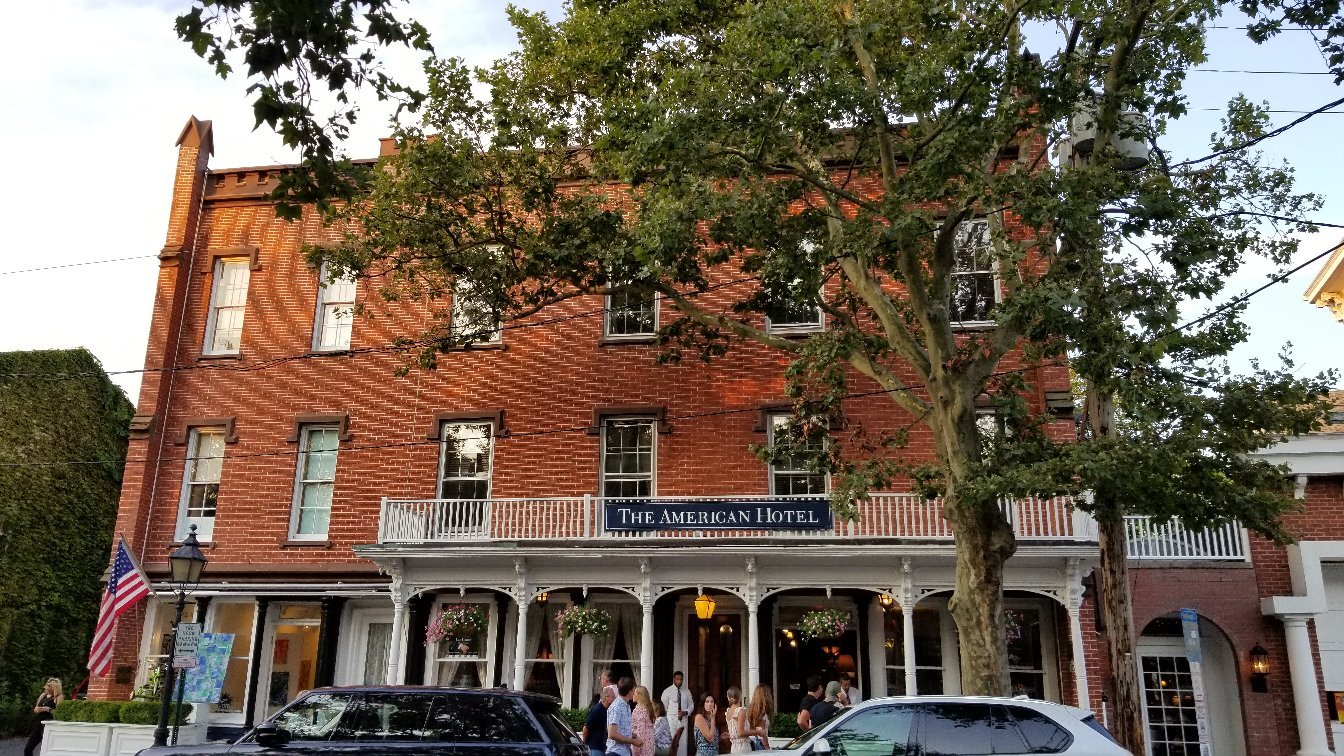 The American Hotel-官方