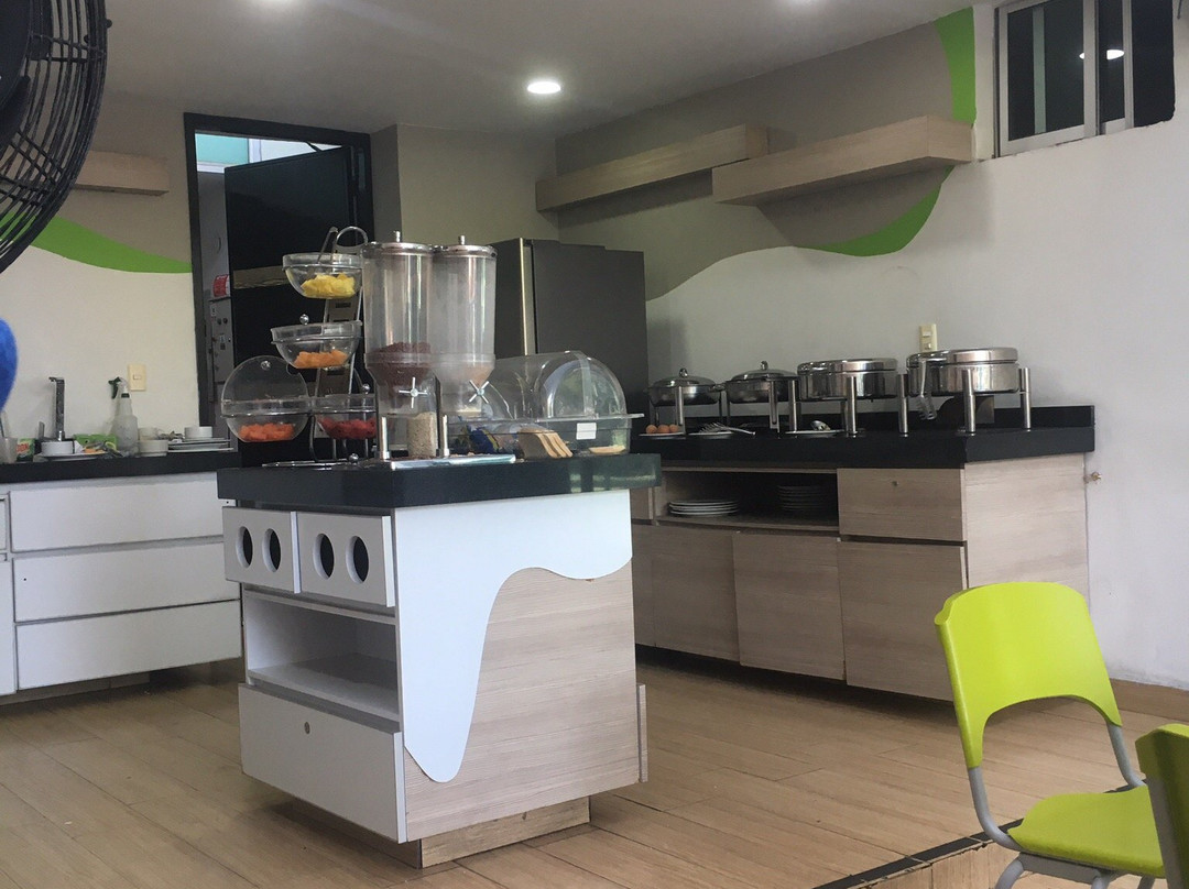 Hotel Genova Prado主图