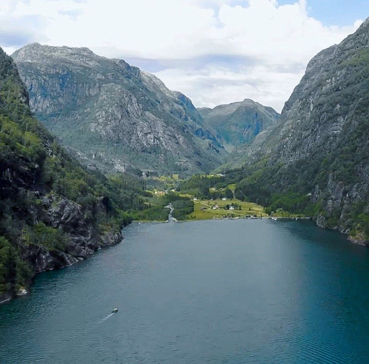 Hardangerfjord Adventure景点图片
