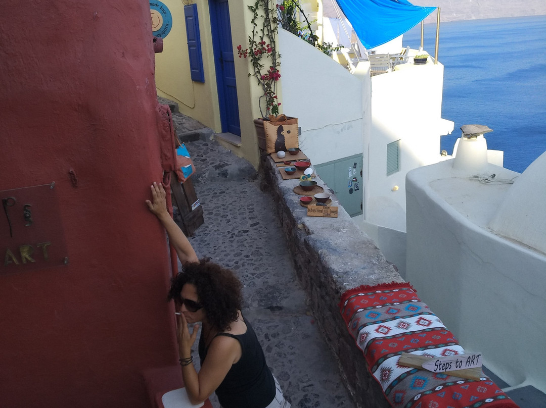 Steps to Art-伊亚必去景点