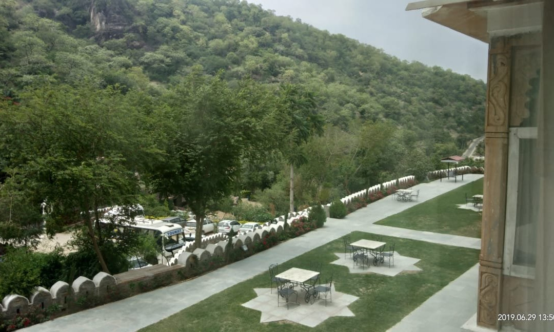 Kavish The Haveli Resort主图