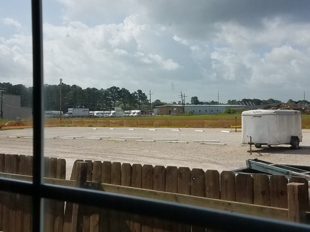 Red Roof Inn & Suites Lake Charles主图