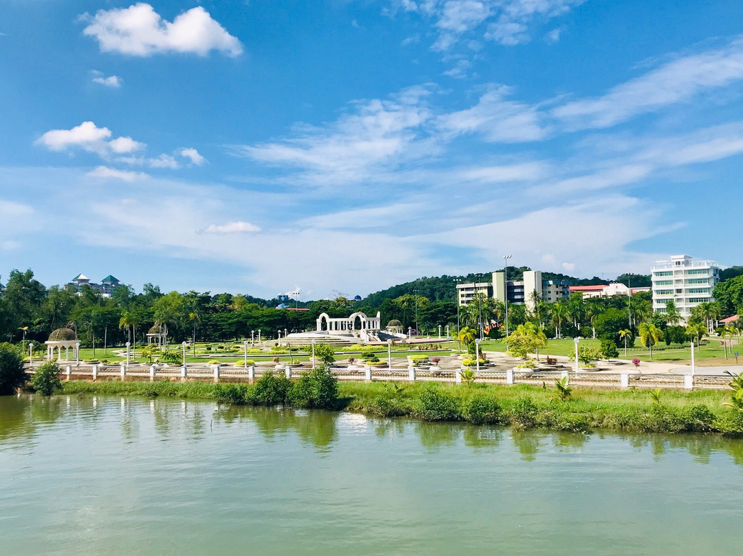 Jubilee Park-斯里巴加湾必去景点